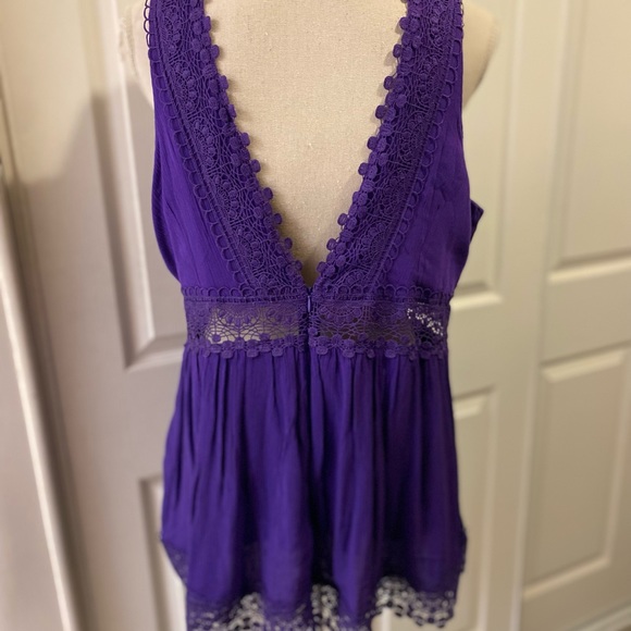 Venus purple deep V front and back with lace embroidered tunic top SZ 16 - Picture 2 of 6